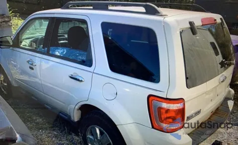 2009 Ford Escape Xlt z USA, uszkodzony, nr VIN 1FMCU03G09KB88977